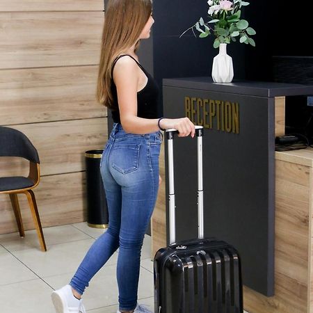 Hotel Antonio Ужгород Екстериор снимка