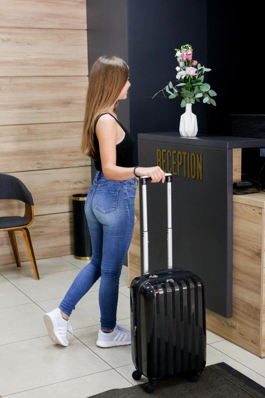 Hotel Antonio Ужгород Екстериор снимка